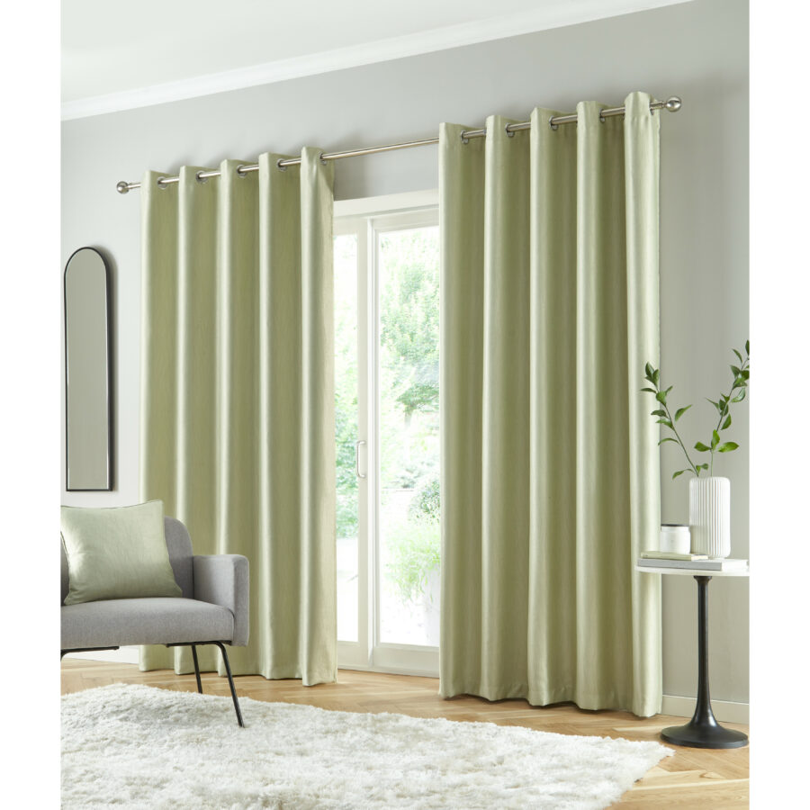 Richmond Green Eyelet Blockout Self Lined Ready Made Curtains